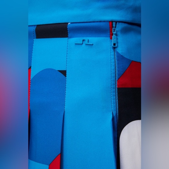 J. Lindeberg ADINA PRINT SKIRT BRILLIANT BLUE BIG BRIDGE - Picture 2 of 9